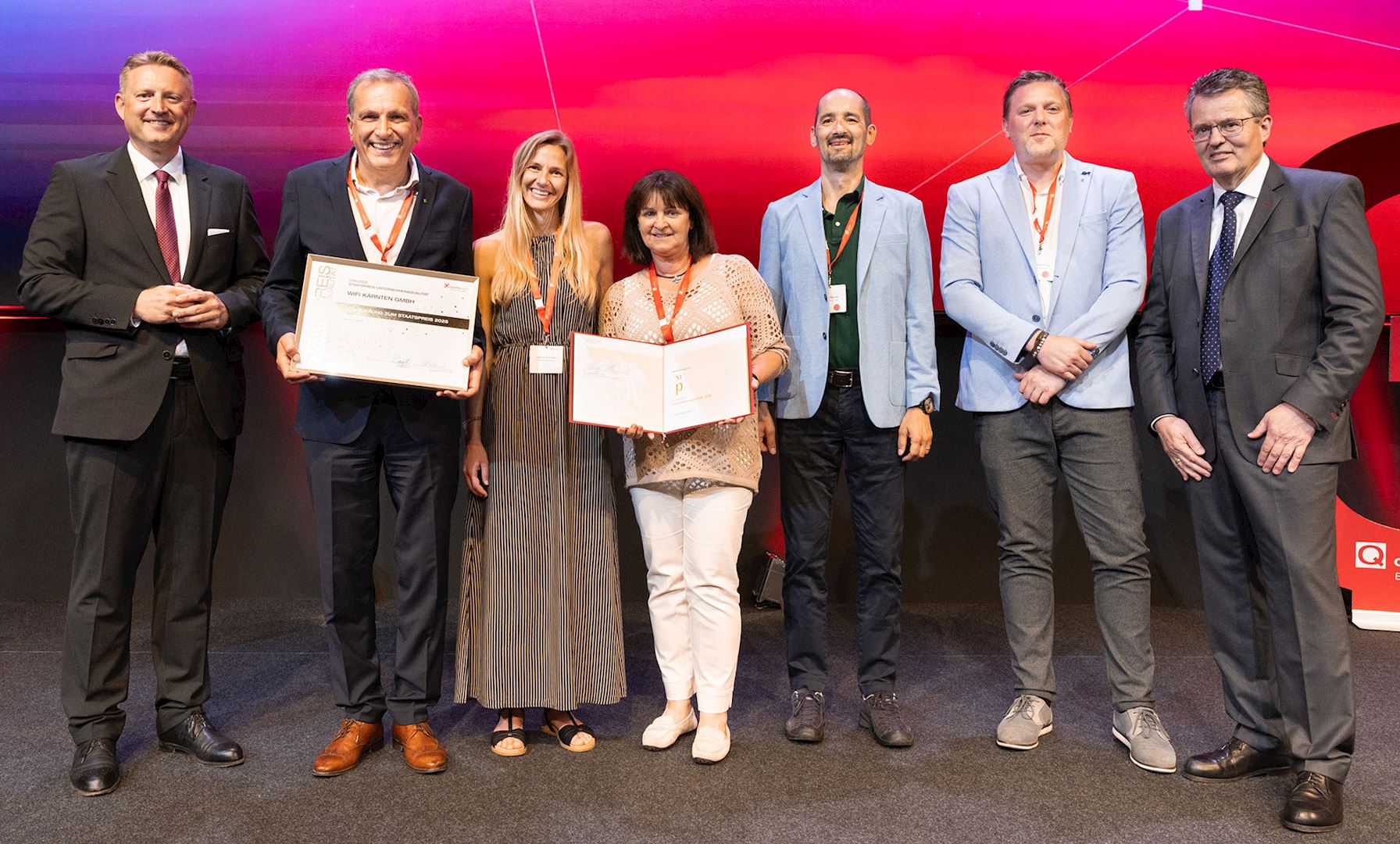 Nominierung Staatspreis Unternehmensqualität 2025 (Foto: © Anna Rauchenberger) /images/Bilder_CMS/WIFI Kaernten/Über uns/WIFI ist ausgezeichnet/Homepage_Gala Excellentes Unternehmen 2021.jpg